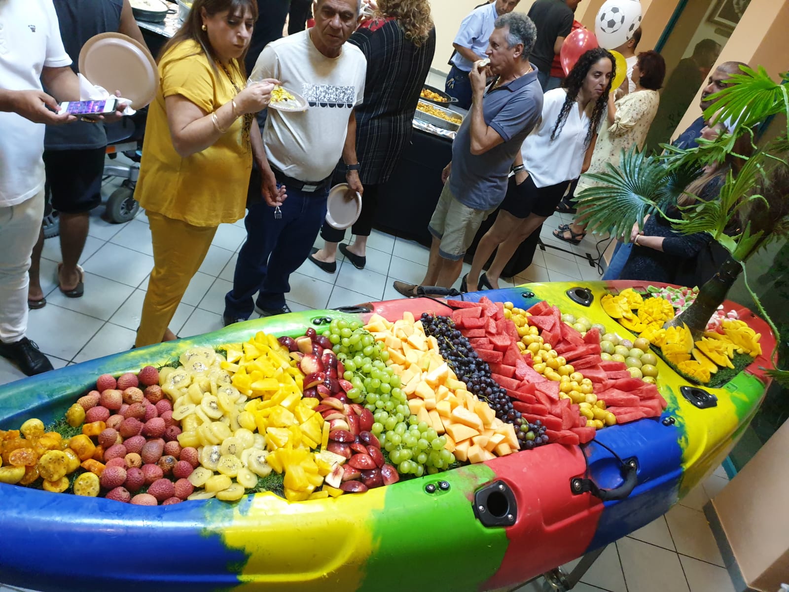 קיאק פירות לבריתה