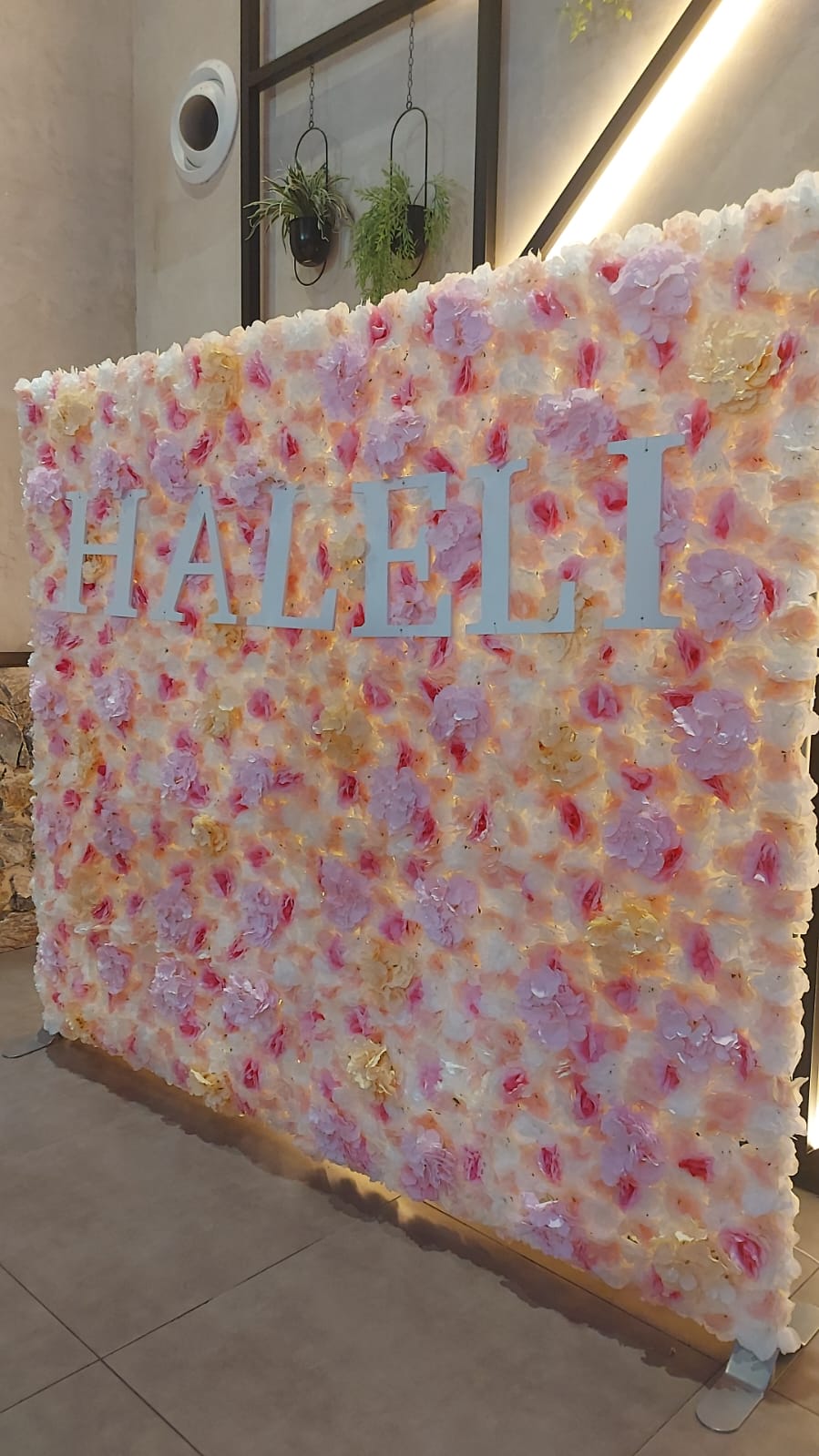 קיר פרחים לבת מצווה 6